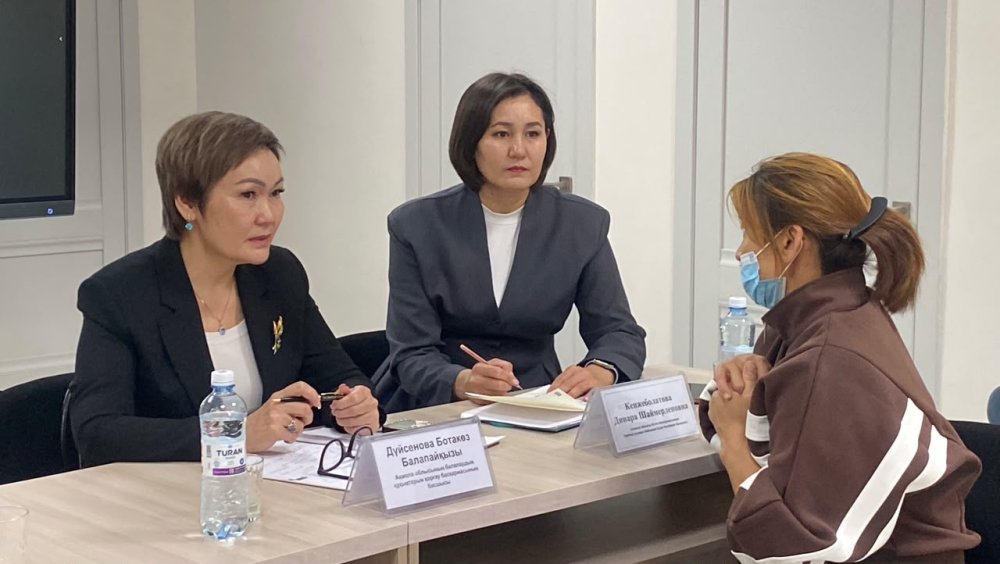 Управление по защите прав детей Акмолинской области проводит выездной общественный приём в Зерендинском районе согласно утверждённому графику — Фото 1