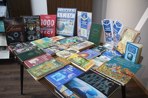 «Путешествие, которое начинается с книги»: презентация романа-сказки Яны Абдеевой «Записки из Будущего» — Фото 8