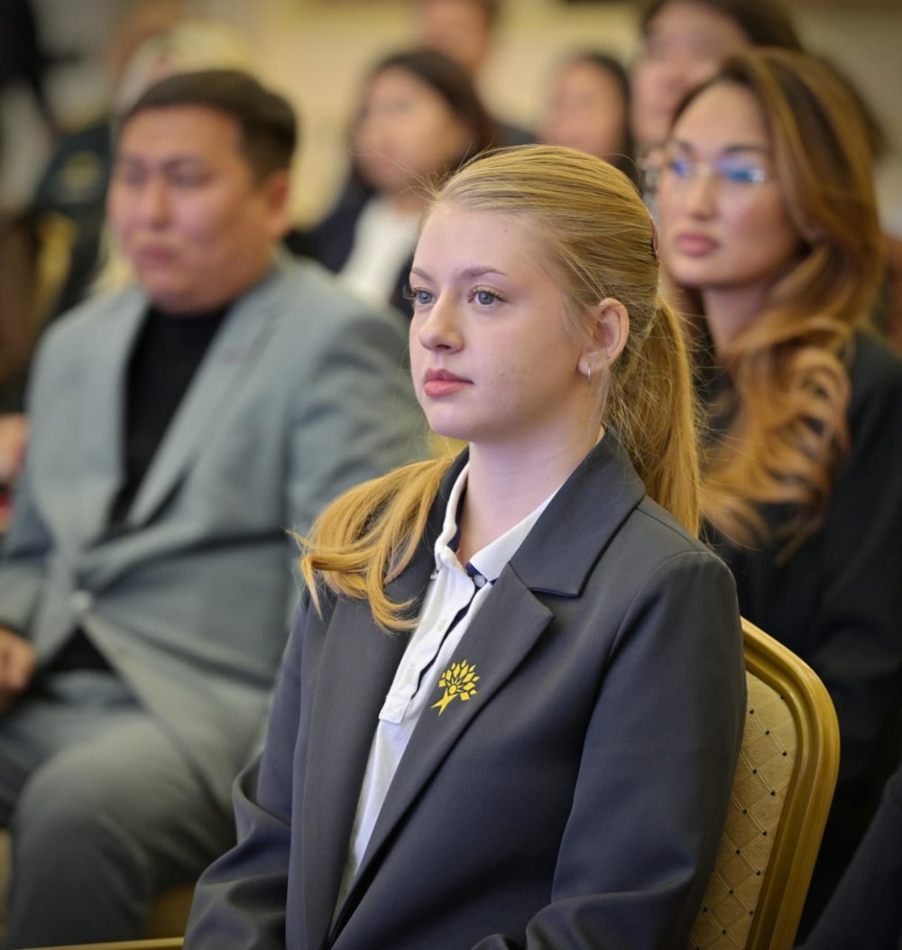 Открытый диалог с молодежью: в Павлодаре вручили премию «Тәуелсіздік ұрпақтары» — Фото 3