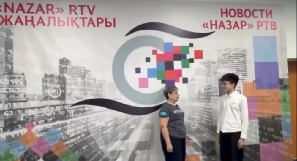 Представитель Уполномоченного по правам человека в Республике Казахстан по Карагандинской области Бейсенбеков К. М., Уполномоченный по правам ребёнка по Карагандинской области Киселёва И. Б. и член Комиссии по правам молодёжи «Еркіндік рухы» Джумальдинов А. А. посетили специальную школу-интернат № 1 города Караганды — Фото 4