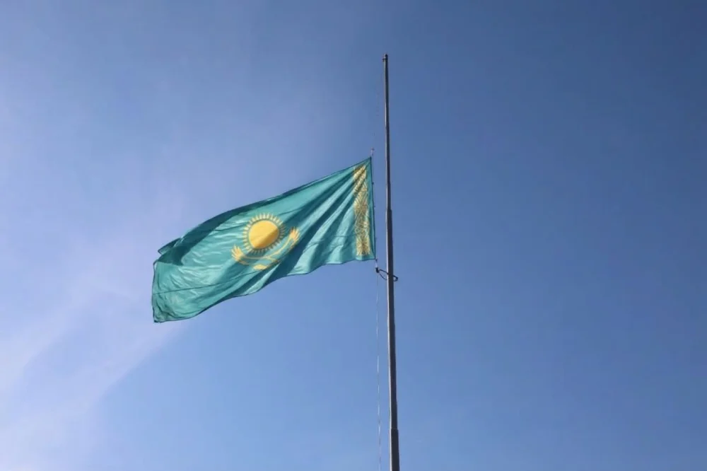 В МАКТААРАЛЕ СОСТОЯЛАСЬ ЦЕРЕМОНИЯ ПОДНЯТИЯ ГОСУДАРСТВЕННОГО ФЛАГА В ЧЕСТЬ ДНЯ РЕСПУБЛИКИ — Фото 4