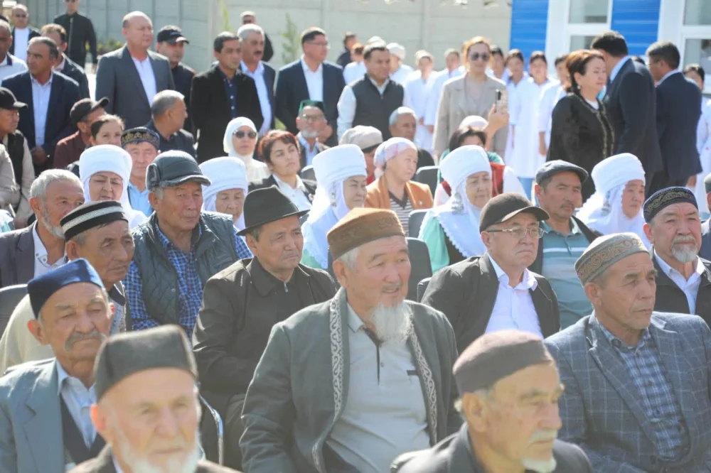 ТУРКЕСТАН: В САРЫАГАШЕ ОТКРЫЛИ ДВА МЕДИЦИНСКИХ ОБЪЕКТА — Фото 13