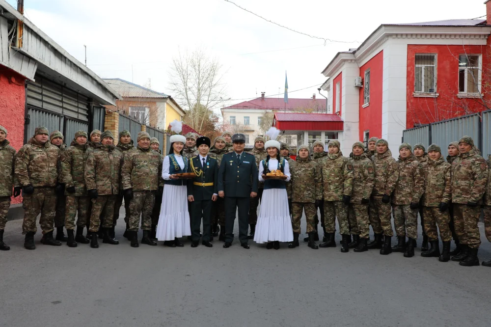 «Ерлігі үшін»: карагандинский спасатель награждён государственной наградой — Фото 1