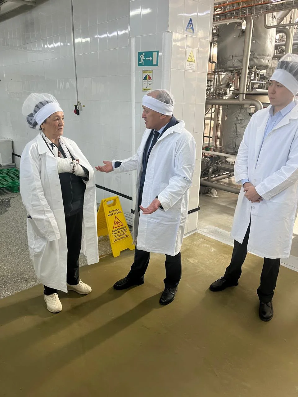 Руководителем отдела безопасности и охраны труда Калдыбаевым А.Б. был осуществлен выезд на место несчастного случая — Фото 1
