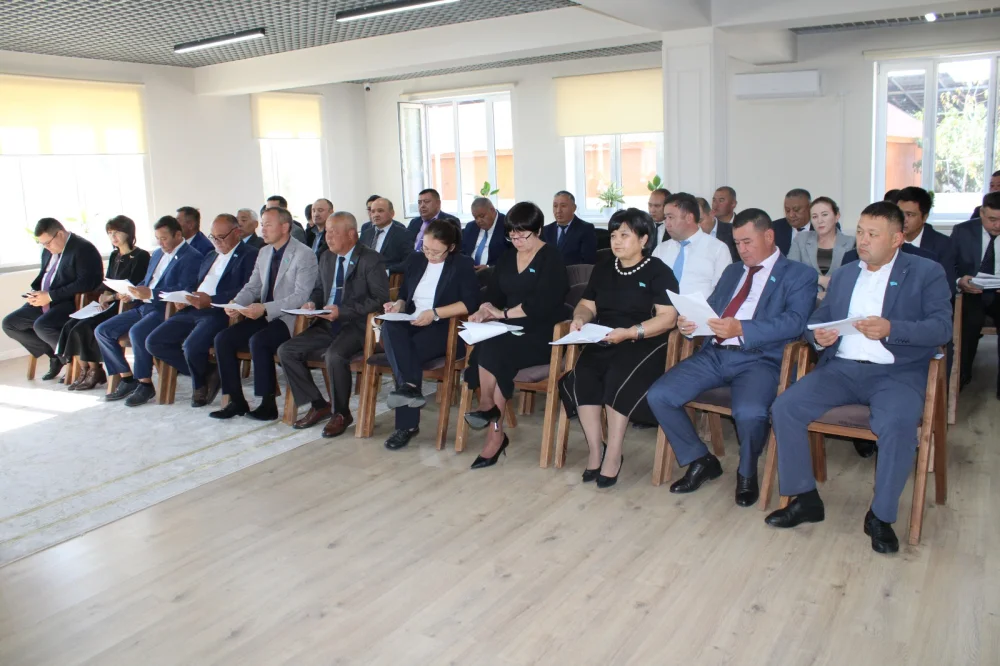 10 октября 2026 года состоялась внеочередная LXVІІІ сессия Уйгурского районного маслихата — Фото 6
