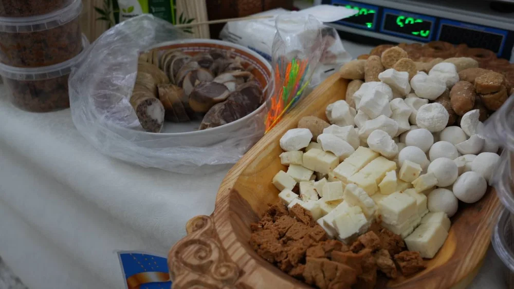 В Актау проходят ярмарки молочной продукции и изделий ручной работы — Фото 2