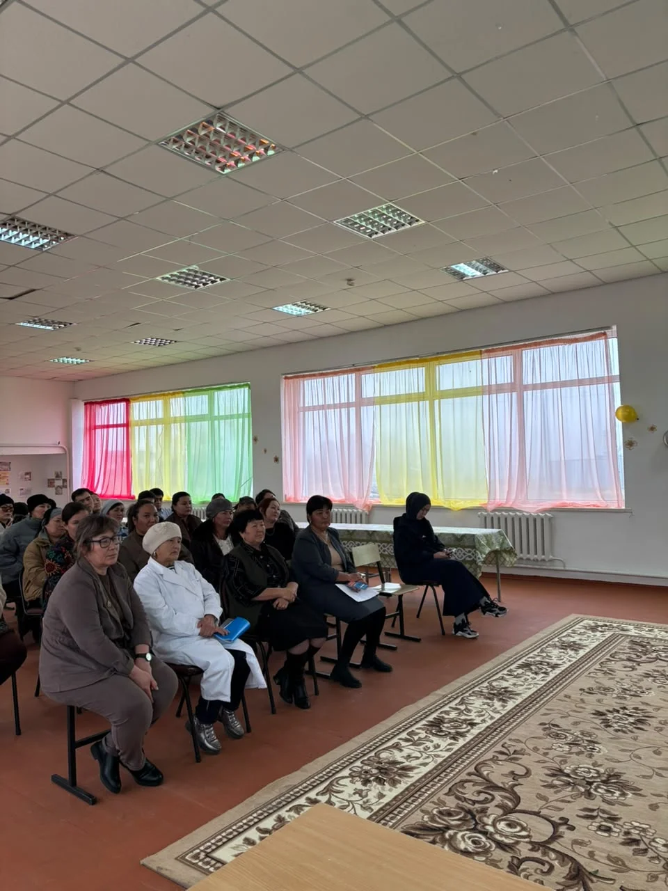 В селе Аманбөктер состоялась встреча, посвящённая безопасности и психологическому развитию учащихся — Фото 3