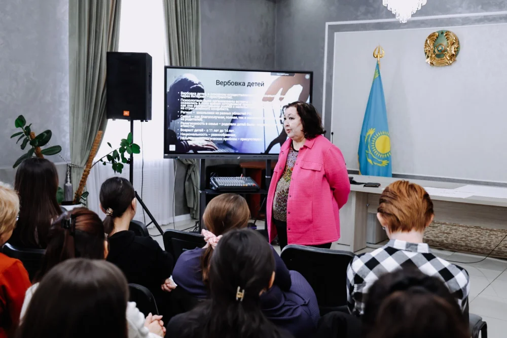Как вовремя увидеть, что подросток оказался под опасным влиянием? — Фото 1