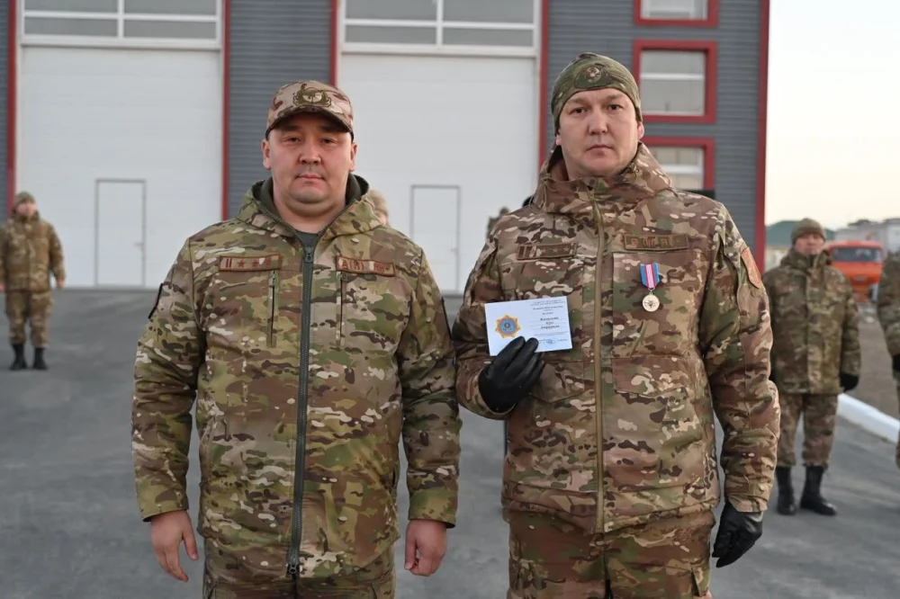 В Атырауской области молодые сотрудники приняли присягу — Фото 1