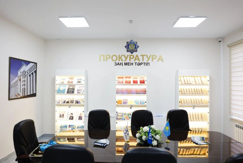В преддверии 35-летия органов прокуратуры в Таразе открыто «Пространство будущего прокурора» — Фото 10