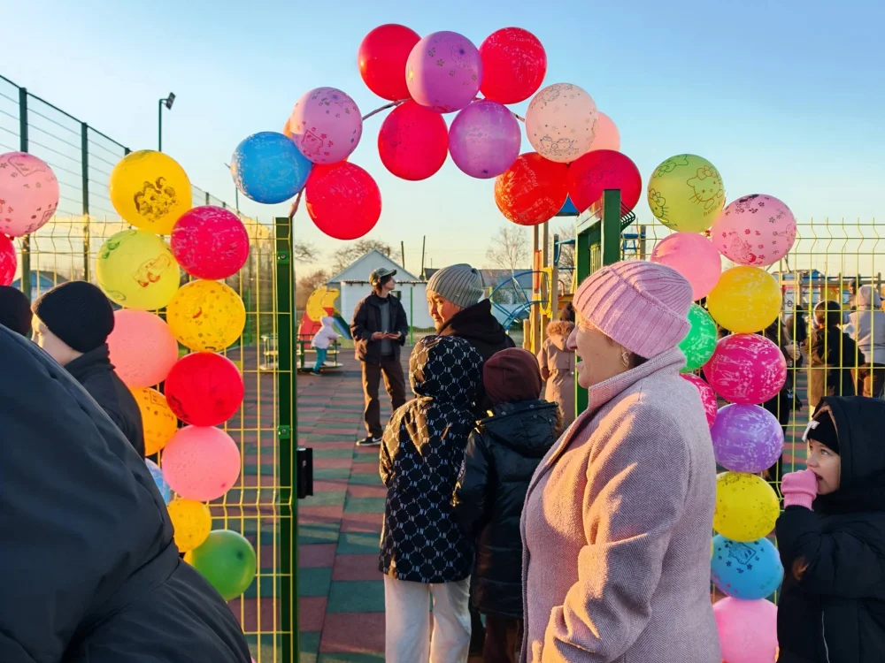 ПОДАРОК ДЛЯ ДЕТЕЙ И ЖИТЕЛЕЙ СЕЛА НОВОАЛЕКСАНДРОВКА! — Фото 2