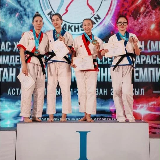 Сотрудница МЧС - чемпионка Казахстана по ММА — Фото 3