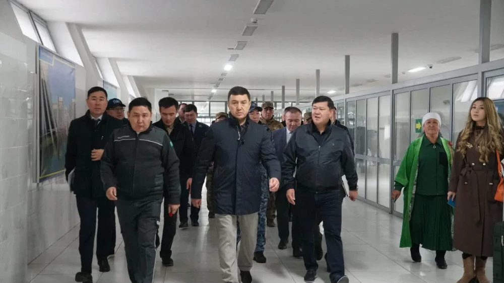 В ТУРКЕСТАНСКОЙ ОБЛАСТИ ПРОРАБОТАНЫ РАБОТЫ ПО СОВЕРШЕНСТВОВАНИЮ ПРИГРАНИЧНОЙ ИНФРАСТРУКТУРЫ — Фото 8