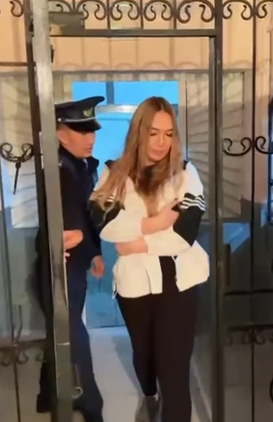 За нецензурную брань в прямом эфире астанчанка арестована в Шымкенте