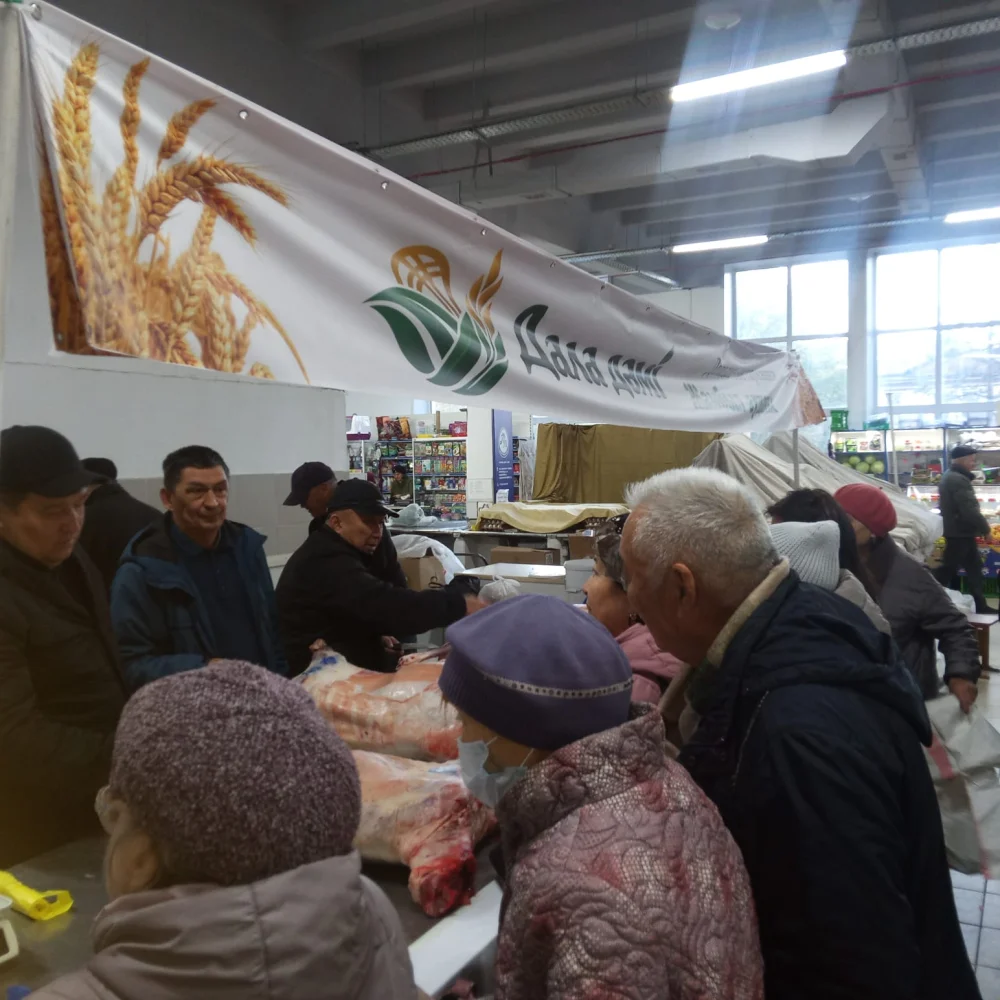 10.10.2026 года в г. Петропавловске была проведена очередная еженедельная сельскохозяйственная ярмарка с участием сельхозтоваропроизводителей Жамбылского района. — Фото 3