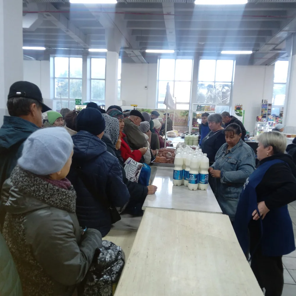 10.10.2026 года в г. Петропавловске была проведена очередная еженедельная сельскохозяйственная ярмарка с участием сельхозтоваропроизводителей Жамбылского района. — Фото 1