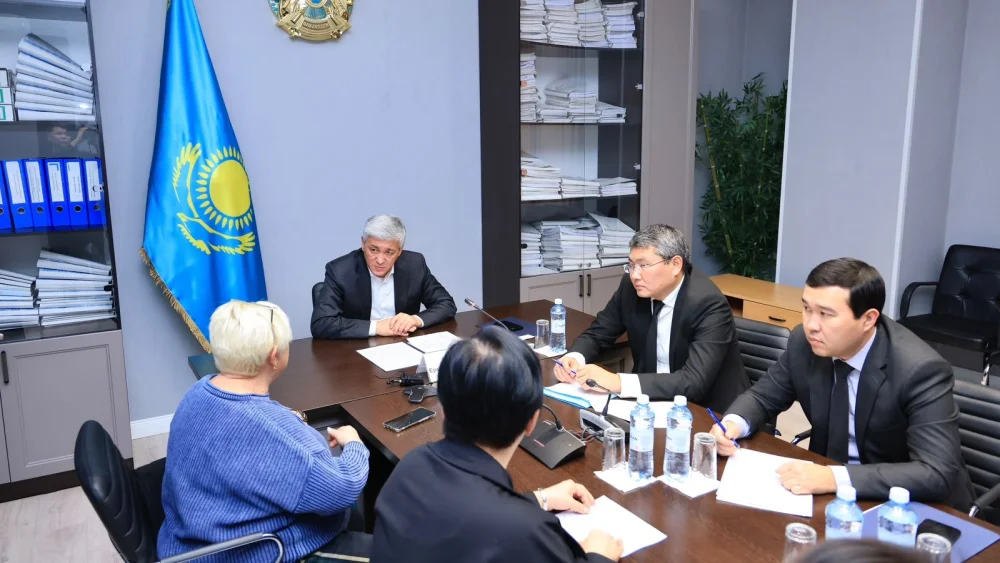 Ермаганбет Булекпаев провёл приём по личным вопросам