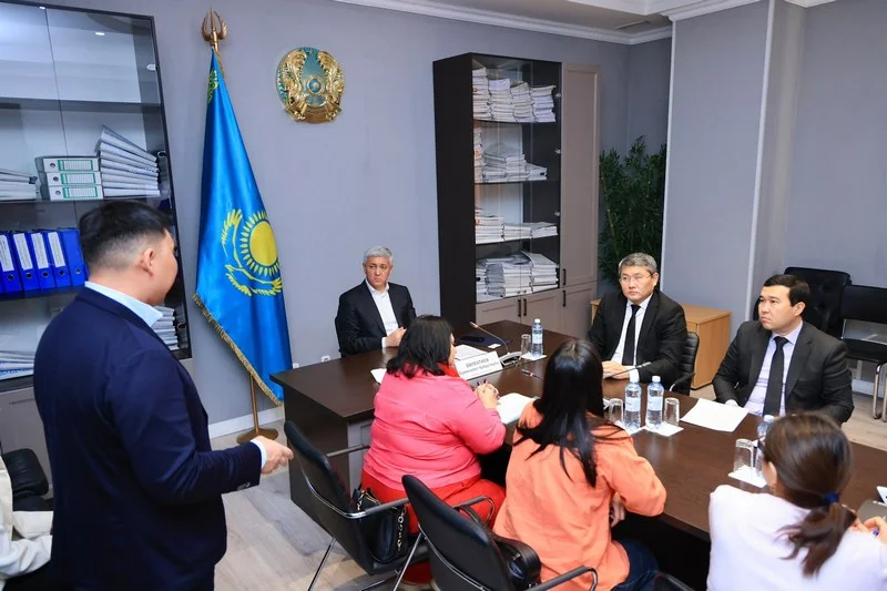 Ермаганбет Булекпаев провёл приём по личным вопросам