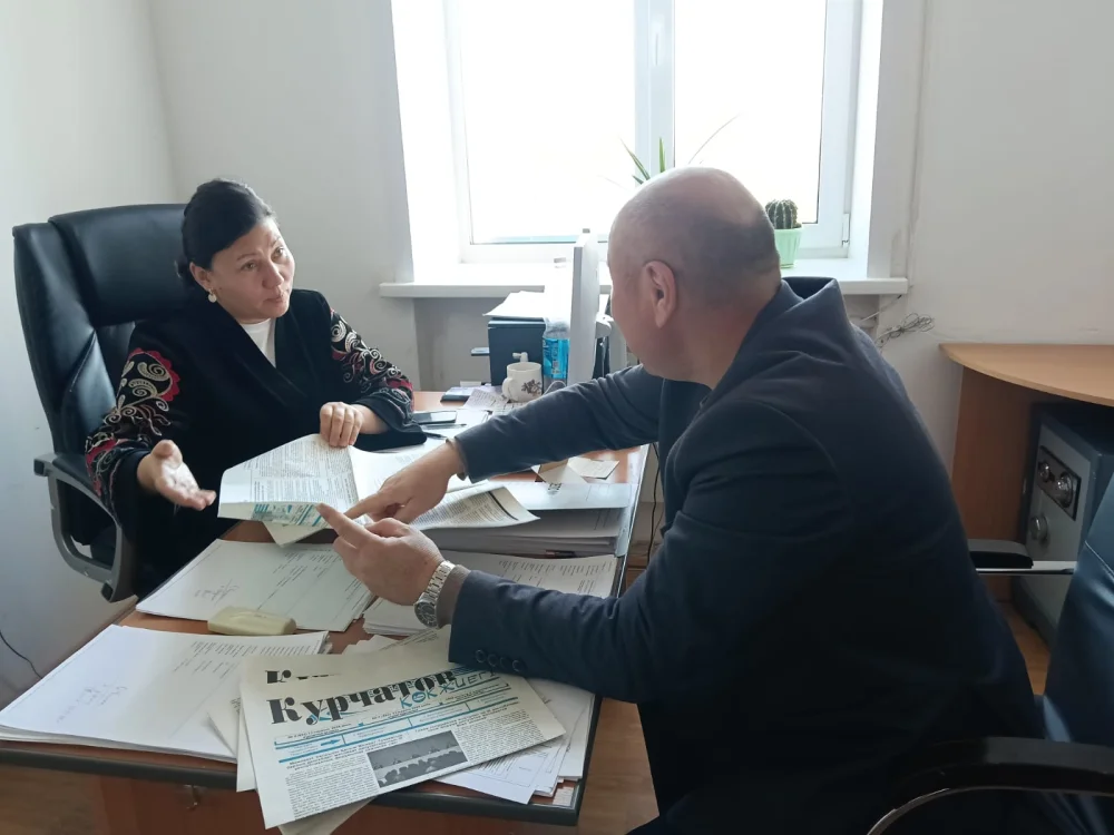 Встреча с главным редактором городской газеты «Курчатов көкжиегі» — Фото 2