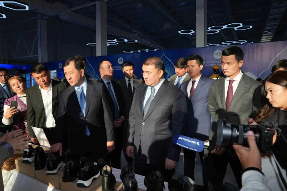 СДЕЛАНО В ТУРКЕСТАНЕ: БОЛЕЕ 50 ТОВАРОПРОИЗВОДИТЕЛЕЙ ТУРКЕСТАНСКОЙ ОБЛАСТИ ПРЕДСТАВИЛИ СВОЮ ПРОДУКЦИЮ — Фото 3