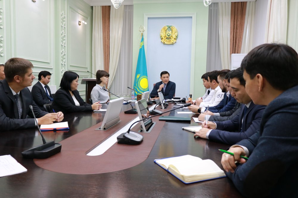 Сегодня под председательством акима области А.Кульгинова прошло совещание по вопросам реализации программы «7-20-25»