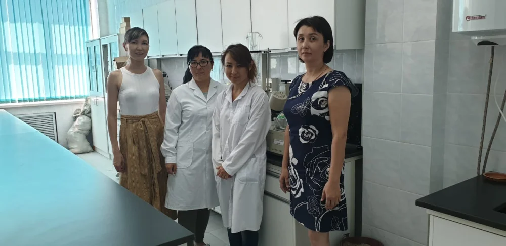 РАБОЧАЯ ВСТРЕЧА С СОТРУДНИКАМИ ИСПЫТАТЕЛЬНОЙ ЛАБОРАТОРИИ СОСТОЯЛОСЬ В ГОРОДЕ АЛМАТЫ