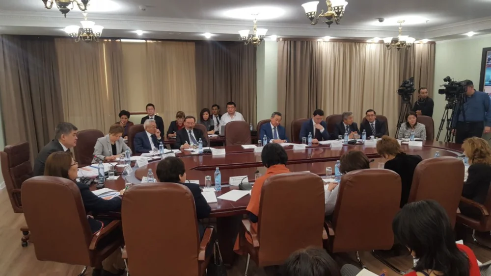 В Минздраве РК презентованы проекты «Новая модель ГОБМП» и «Комплексный план по борьбе с онкологическими заболеваниями в РК на 2018-2022 годы»