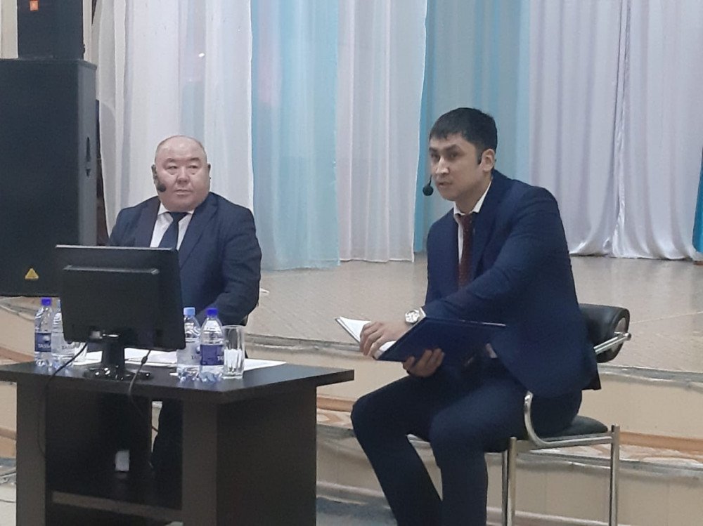 Отчетные встречи акимов всех уровней