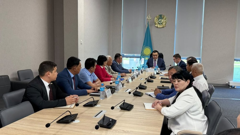 🔰 ДЕПАРТАМЕНТ: ПЕРВЫЙ ВИЦЕ-МИНИСТР ТРУДА И СОЦИАЛЬНОЙ ЗАЩИТЫ НАСЕЛЕНИЯ РЕСПУБЛИКИ КАЗАХСТАН ТУЯКБАЕВ ЕРБОЛ ЖОРАКЕЛДИЕВИЧ ИЗУЧИЛ ОСНОВНЫЕ НАПРАВЛЕНИЯ ДЕЯТЕЛЬНОСТИ ДЕПАРТАМЕНТА