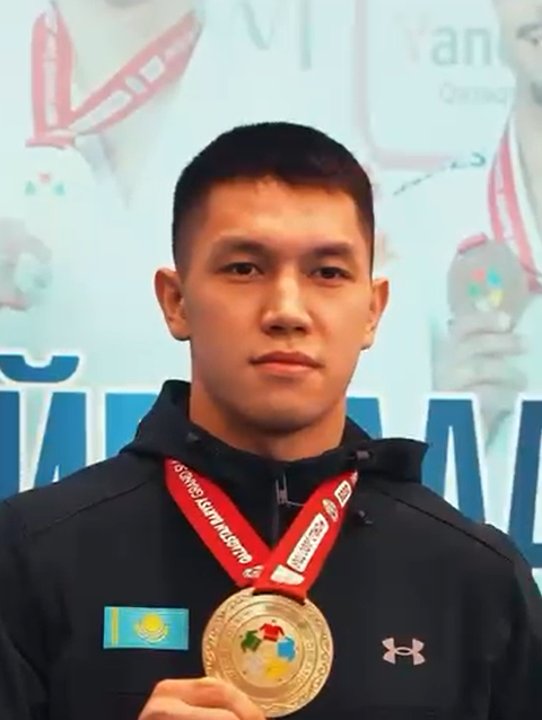 Жалғас Қайролла стал чемпионом Grand Slam
