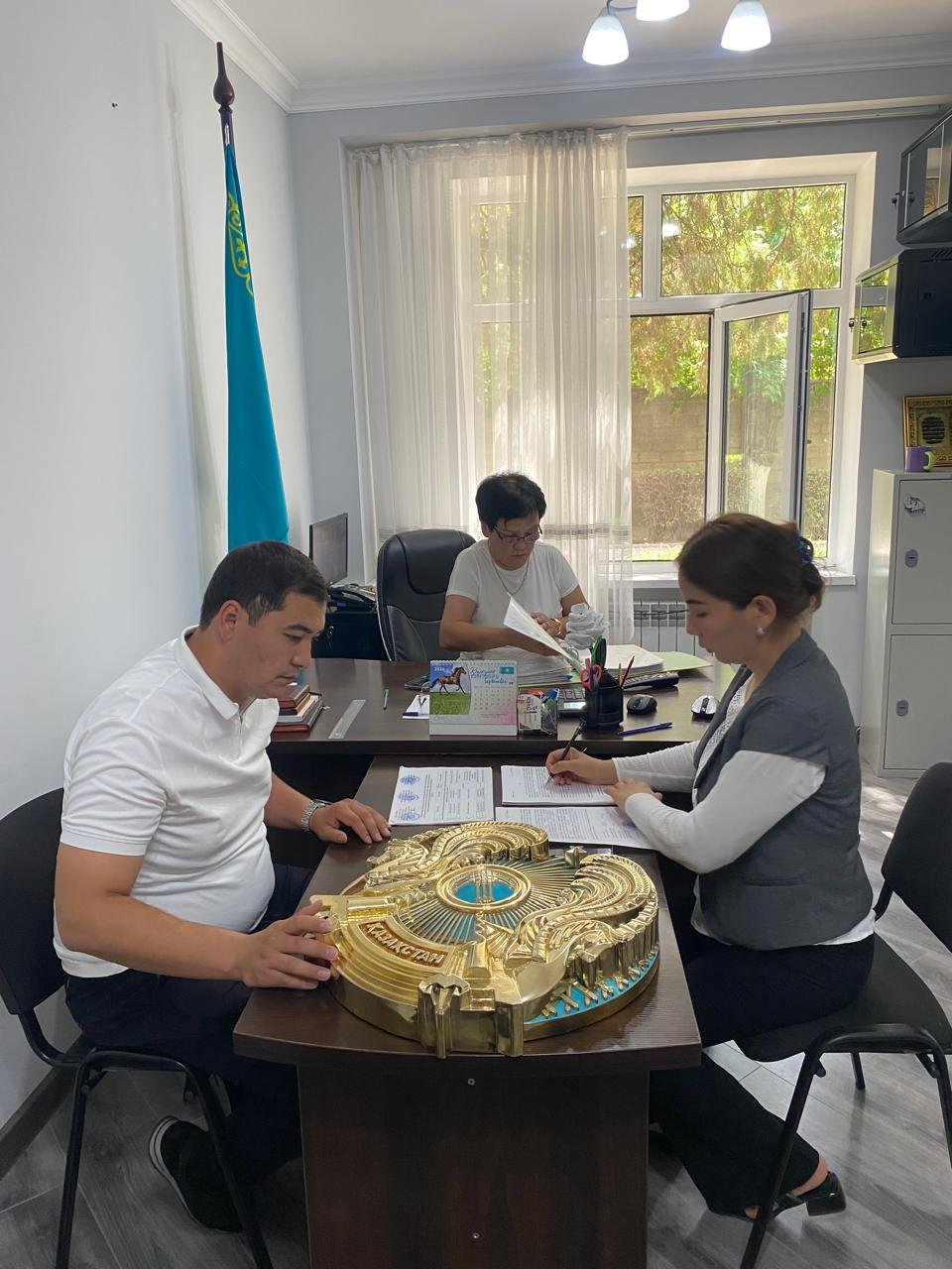 УВАЖЕНИЕ К СИМВОЛАМ — УВАЖЕНИЕ К СТРАНЕ