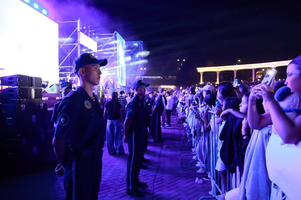 25 тысяч зрителей и масштабное дрон-шоу: Open Air в Усть-Каменогорске прошел без нарушений