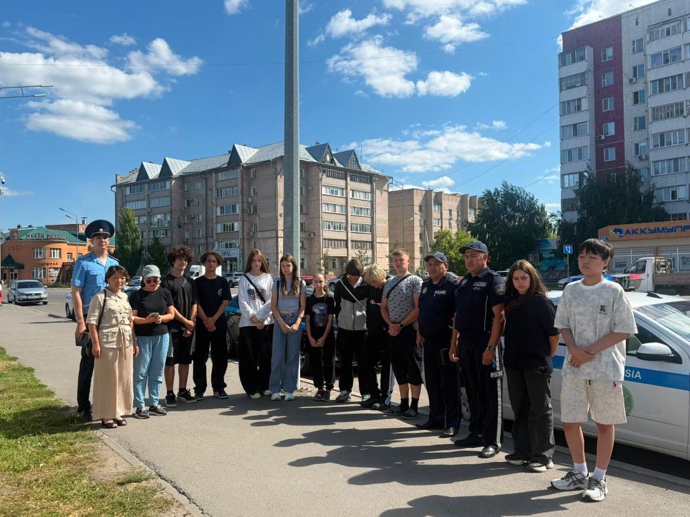 Дорожная безопасность глазами детей: в Северо-Казахстанской области прошла профилактическая акция