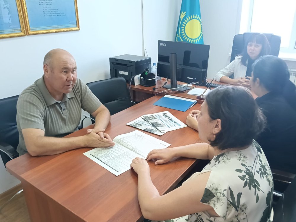 Встреча с главным редактором городской газеты «Курчатов көкжиегі»