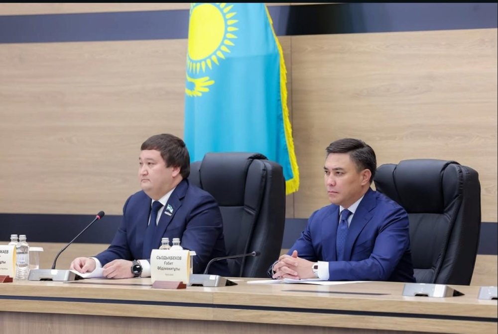 В ШЫМКЕНТЕ СОСТОЯЛАСЬ ВНЕОЧЕРЕДНАЯ XXXVIII СЕССИЯ ГОРОДСКОГО МАСЛИХАТА