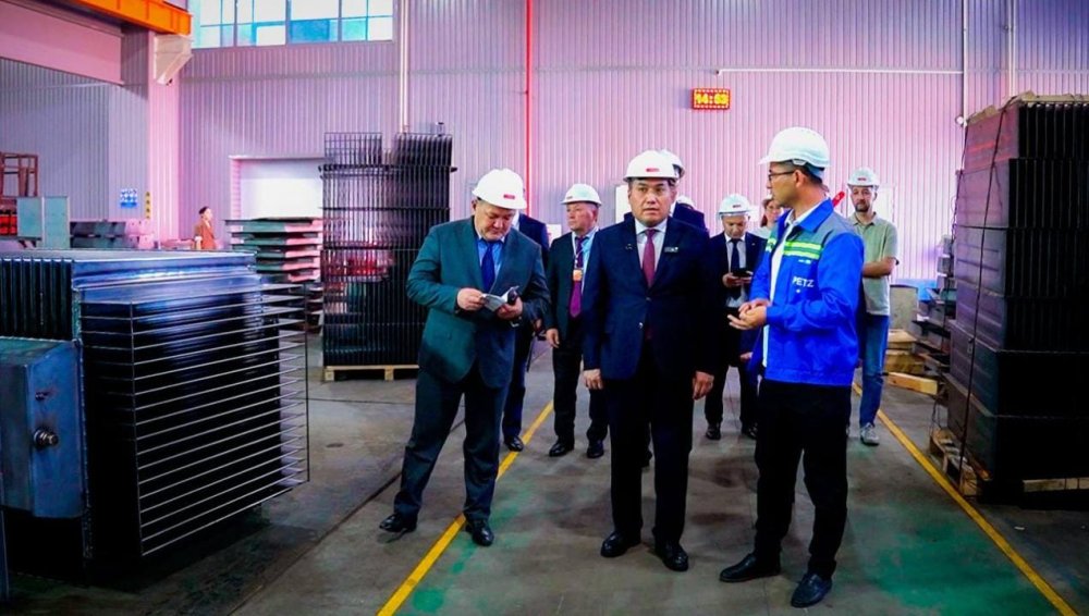 В СКО Аскарбек Ертаев ознакомился с условиями труда и адаптации новых жителей региона