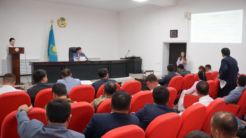 НА АППАРАТНОМ СОВЕЩАНИИ ПРОАНАЛИЗИРОВАНЫ АКТУАЛЬНЫЕ ВОПРОСЫ