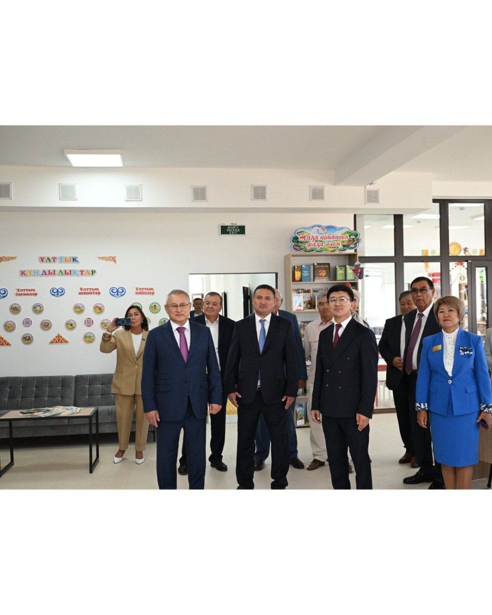 📚 В СЕЛЕ САРЫОЗЕК ОТКРЫЛАСЬ НОВАЯ СОВРЕМЕННАЯ БИБЛИОТЕКА