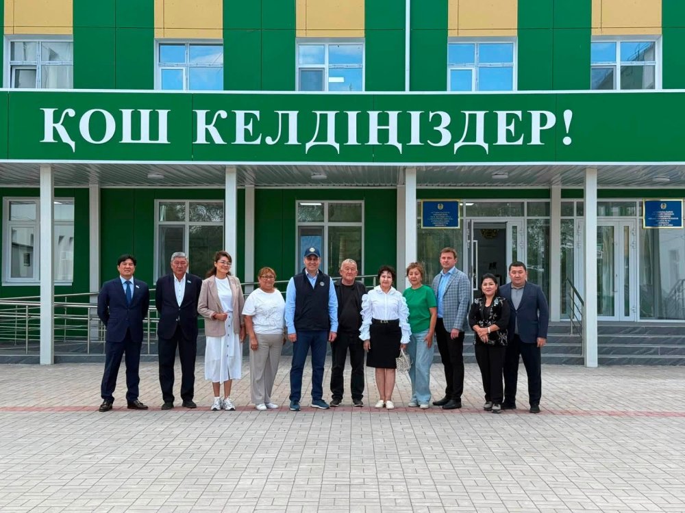 Депутаты столичного маслихата проверили готовность школ к новому учебному году (25.08.2026)