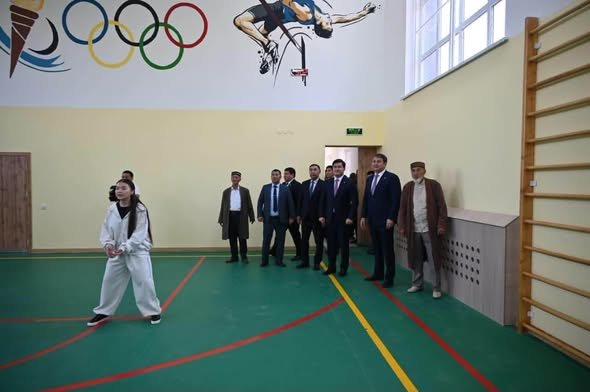 В ЖЕТЫСАЕ В ДЕНЬ ЗНАНИЙ ВВЕДЕНА В ЭКСПЛУАТАЦИЮ НОВАЯ ШКОЛА