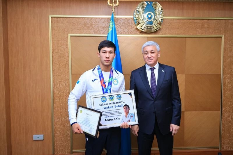 В Караганде поздравили дзюдоистов с успешным выступлением на чемпионате мира