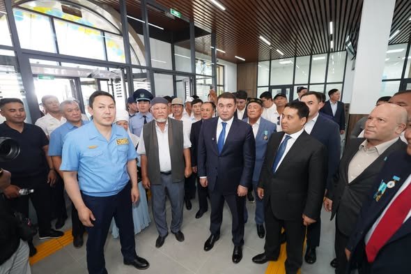 ТУРКЕСТАН: В САРЫАГАШЕ ЗАРАБОТАЛ МОДЕРНИЗИРОВАННЫЙ ЖЕЛЕЗНОДОРОЖНЫЙ ВОКЗАЛ