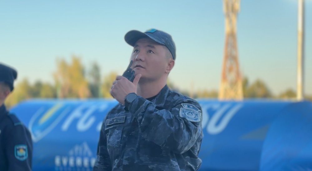 Полиция обеспечила общественный порядок во время футбольного матча
