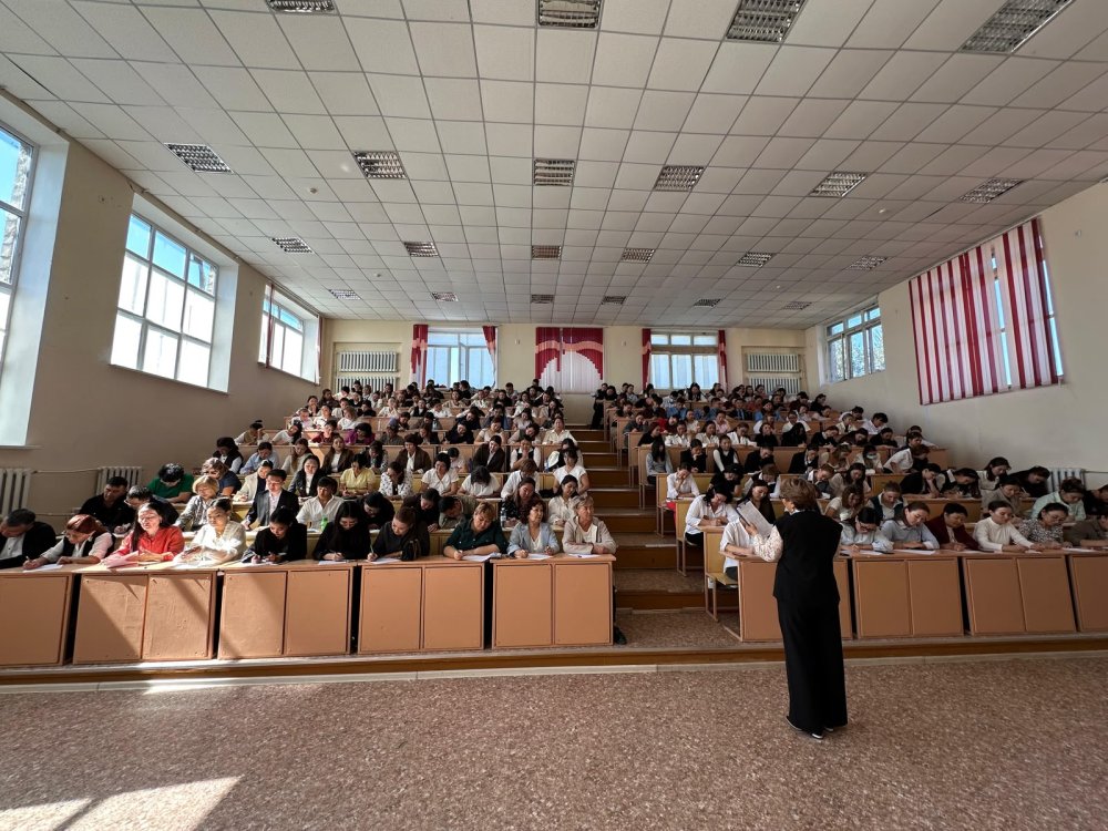 В Карагандинской области прошёл диктант на тему «Тәуелсіздік-ортақ мақтанышымыз»